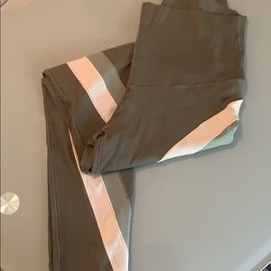 High waisted Aerie leggings medium army green